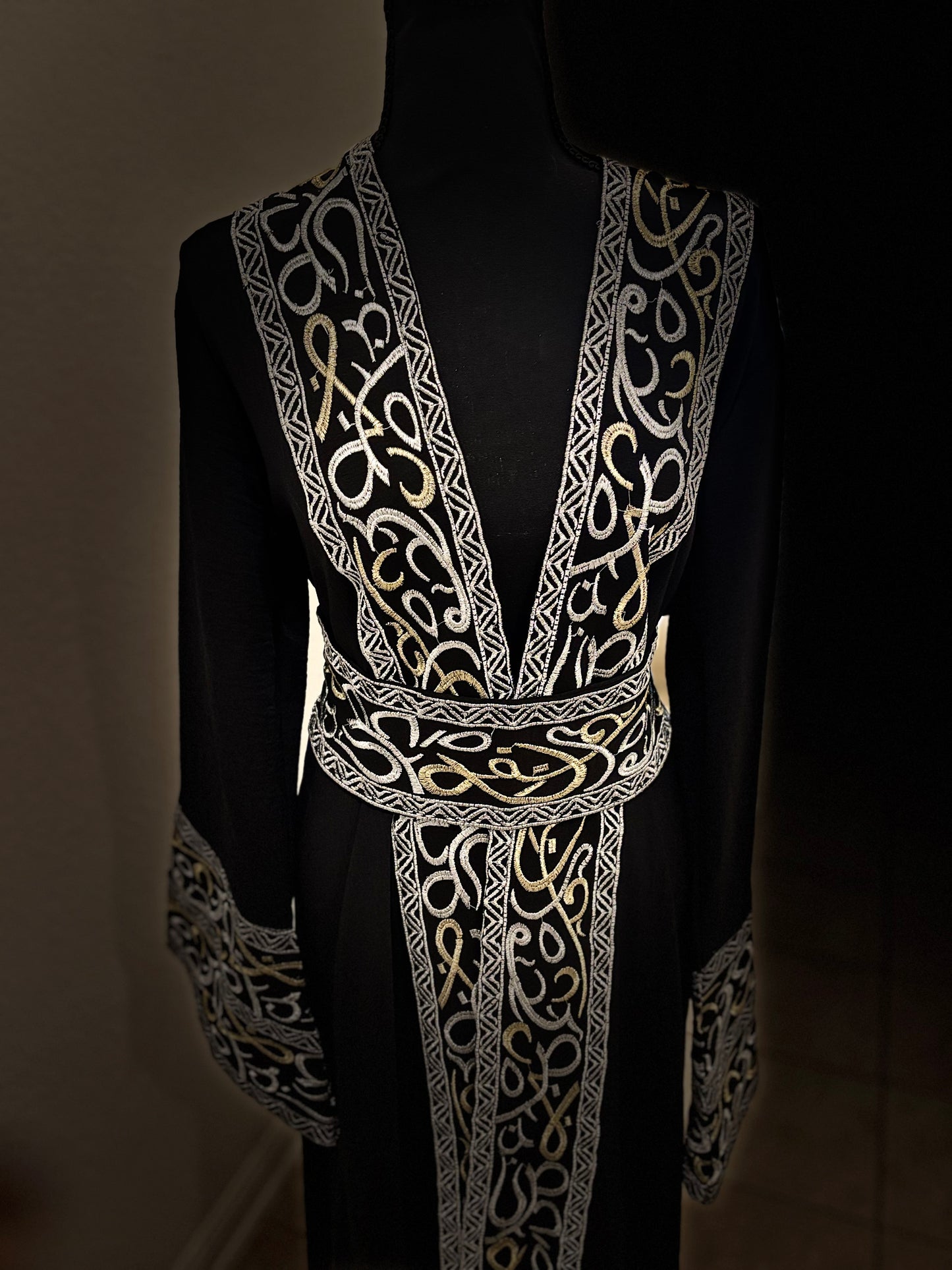 The Queen’s Black Abaya