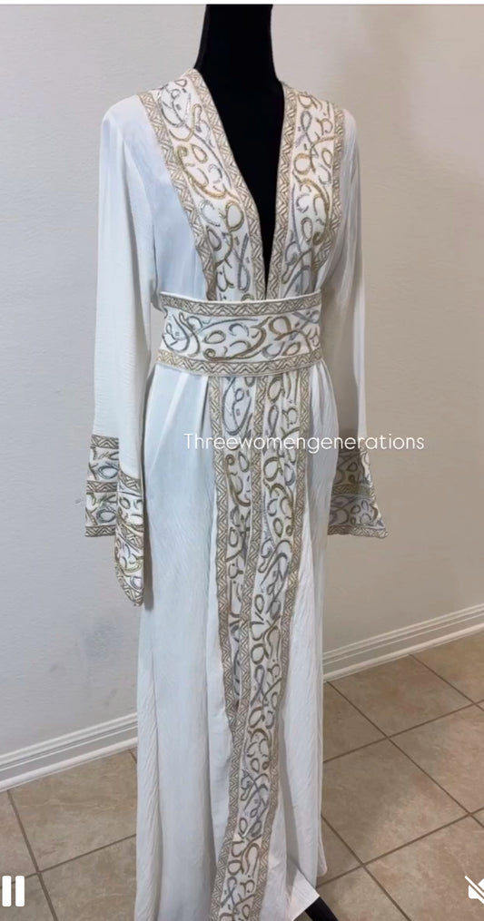 The Queen’s Abaya