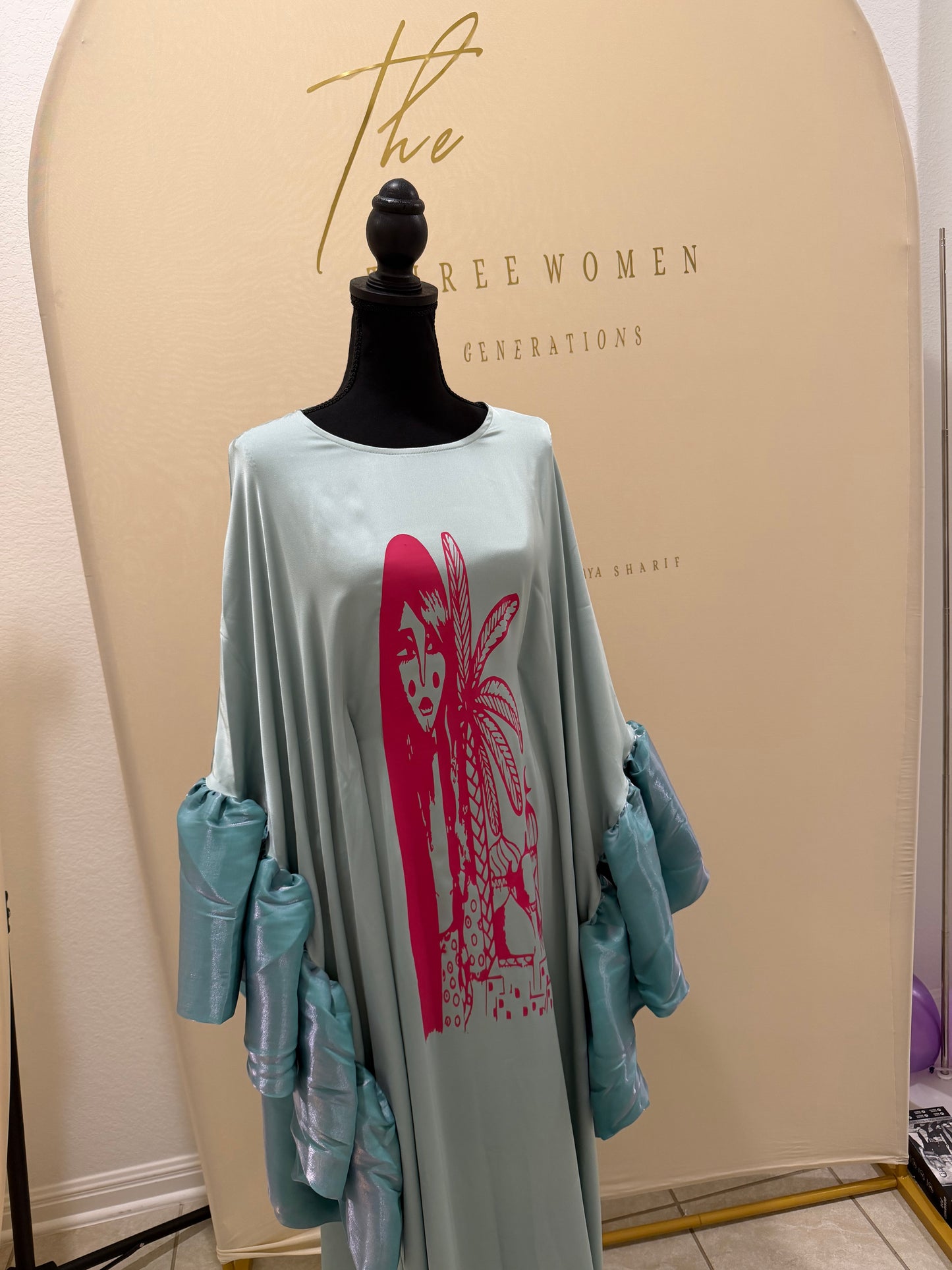 Turath nakheel butterfly abaya